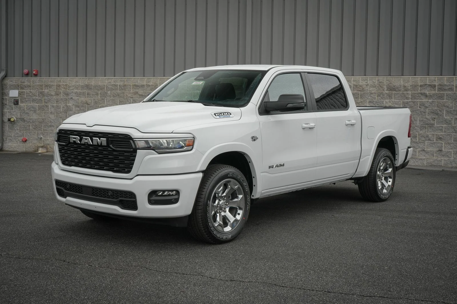 New 2026 Bright White Clear-Coat Exterior Paint RAM Big Horn/Lone Star image 3