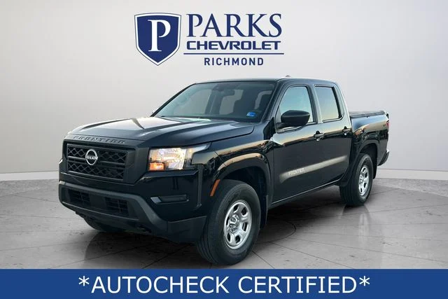 Used 2022 Black Nissan S image 3