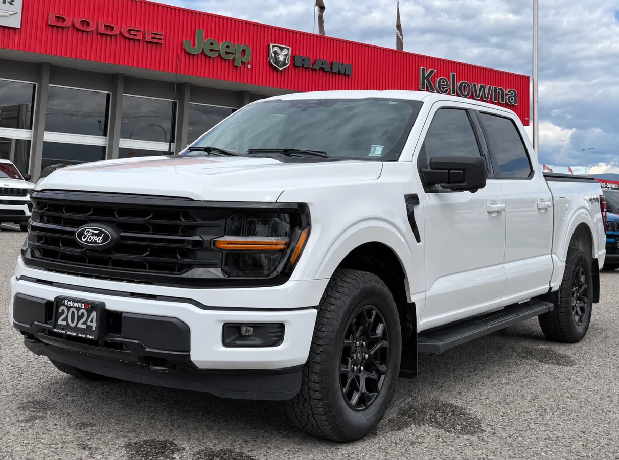 Used 2024 White Ford XLT image 1