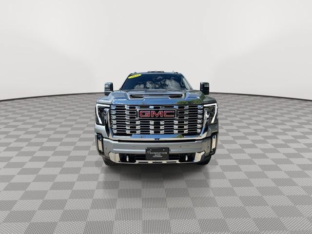 Used 2025 Sterling Metallic GMC Denali image 3