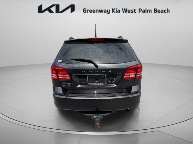 Used 2020 Gray Dodge SE image 6