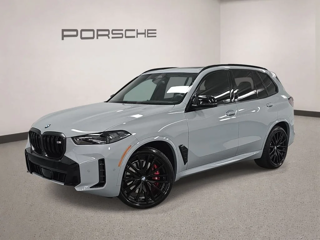 Used 2025 Gray BMW M60i image 1