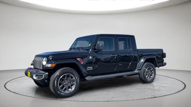 2022 Jeep Gladiator Overland