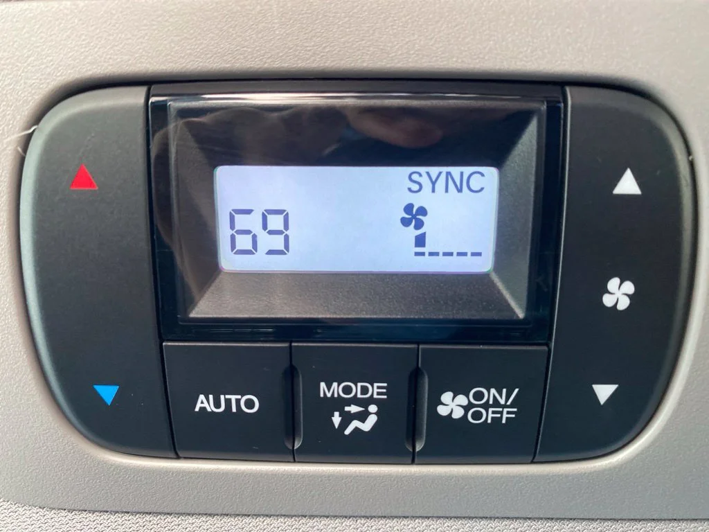 Used 2024 Black Honda Touring image 19