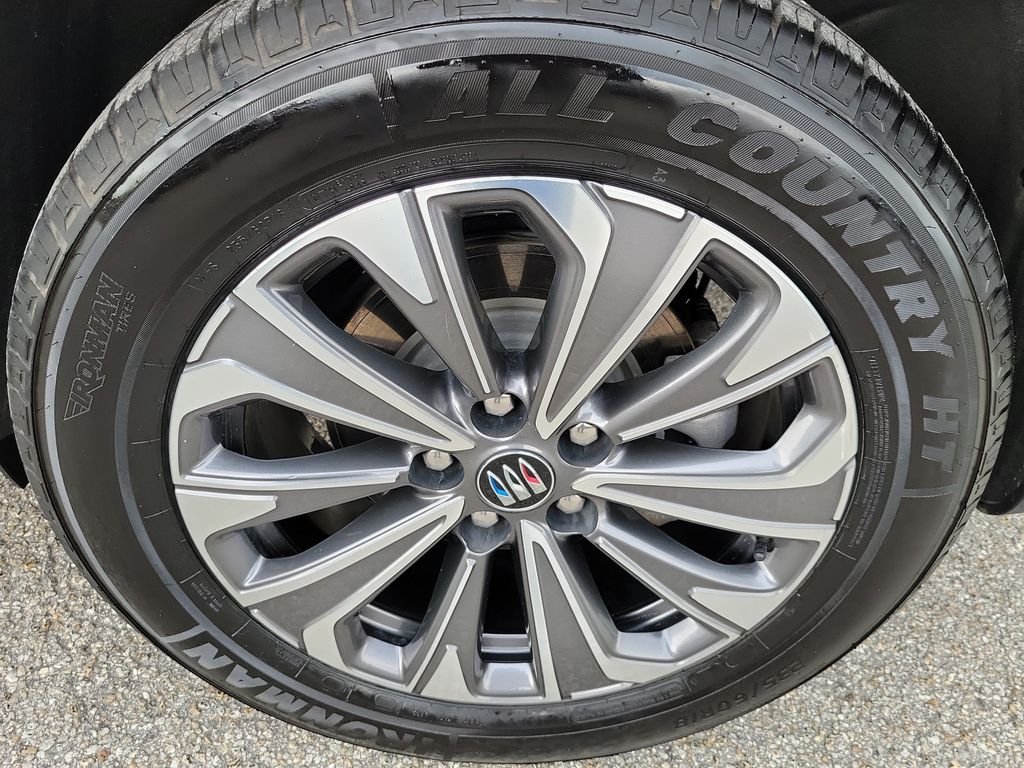 Used 2024 Black Buick Preferred image 5
