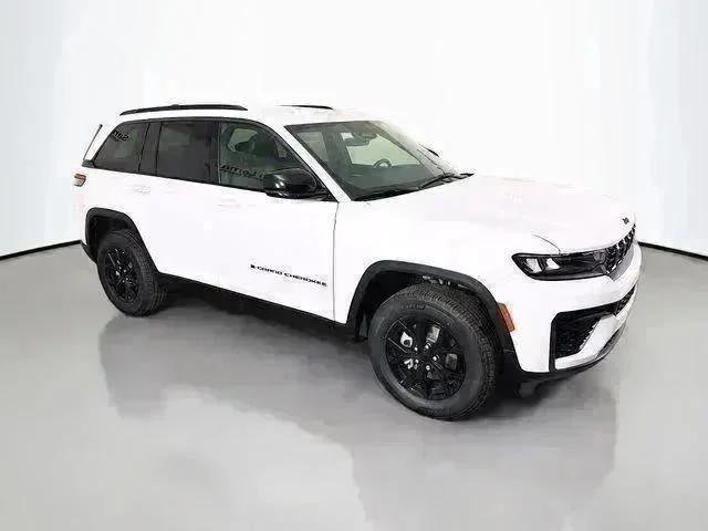 2026 Jeep Grand Cherokee Laredo