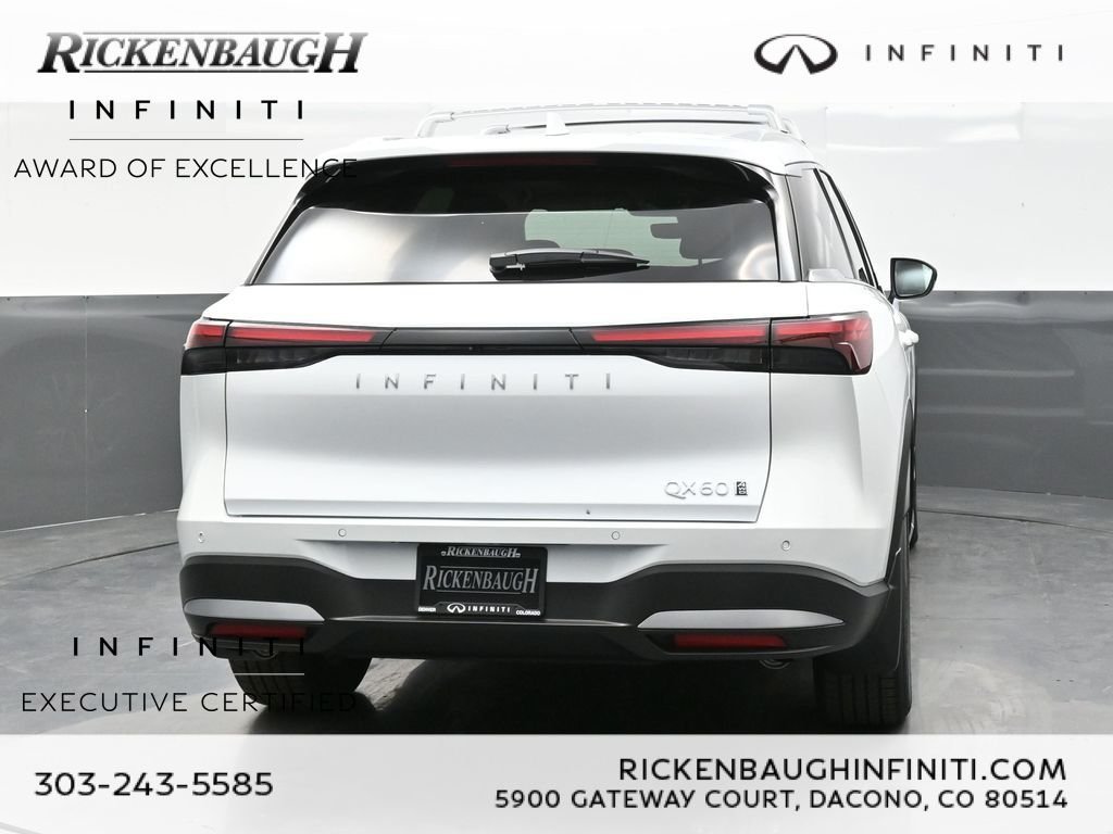 Certified Used 2026 White INFINITI LUXE image 6