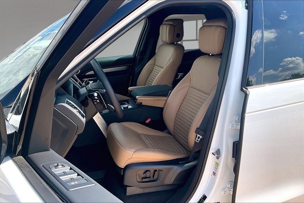 Used 2026 Fuji White Land Rover Gemini Edition image 25
