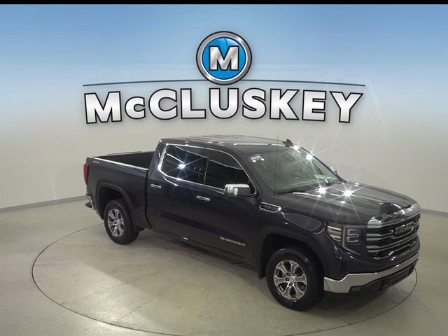 Certified Used 2025 Titanium Rush Metallic GMC SLT image 32