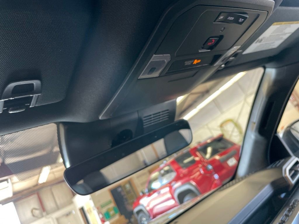 2026 Toyota Tacoma SR5 - Photo 22