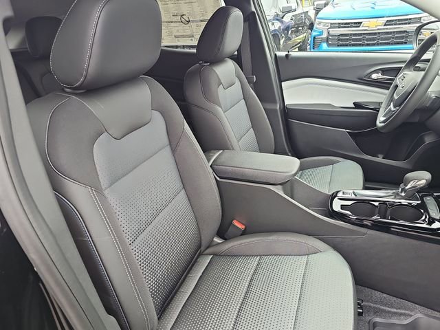 2026 Chevrolet Trax LT - Photo 26