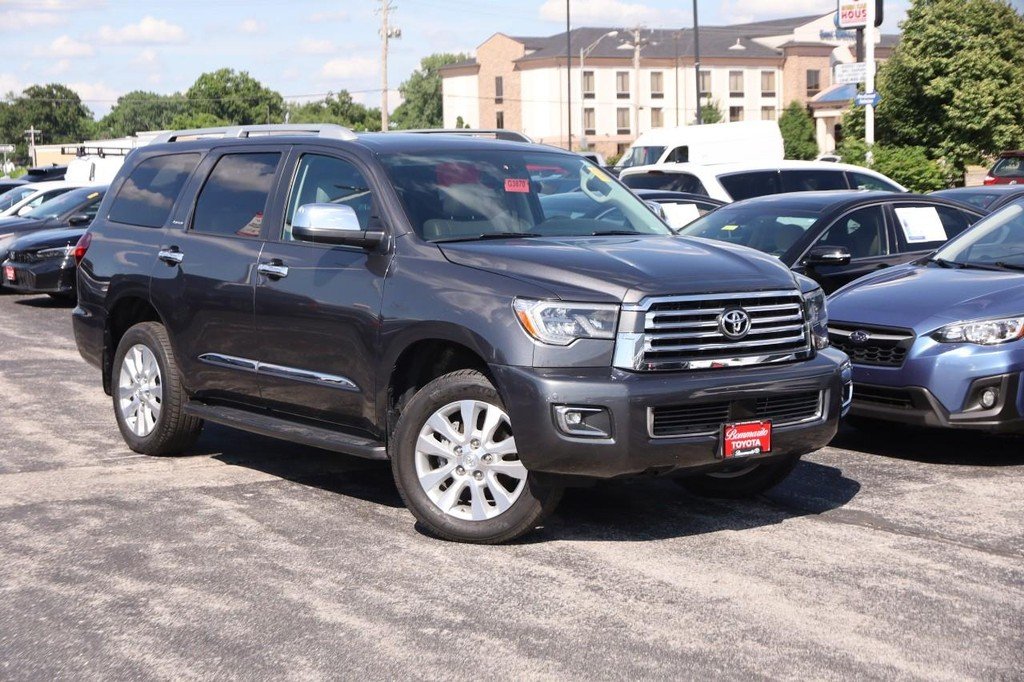 Used 2018 Magnetic Gray Metallic Toyota Platinum 4WD (Natl) image 3