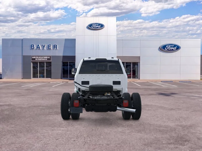New 2026 Oxford White Ford F-350® XL image 5