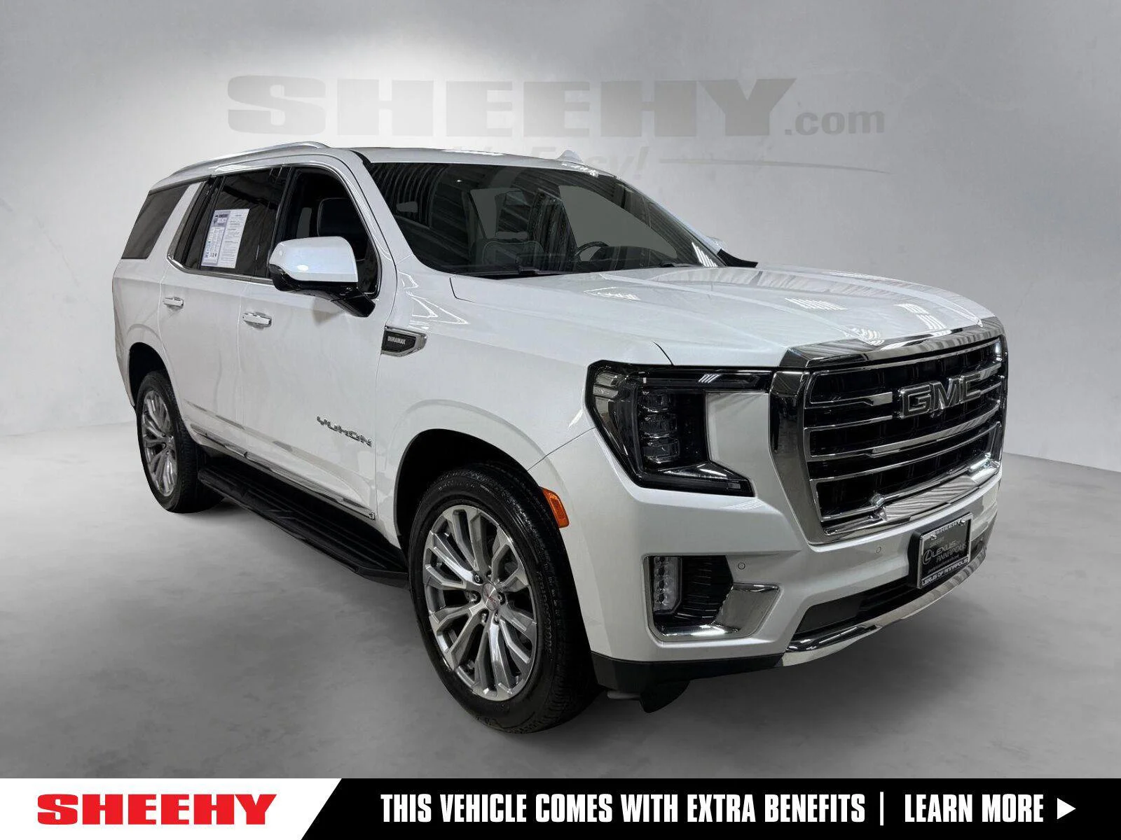 Used 2021 White GMC SLT image 1