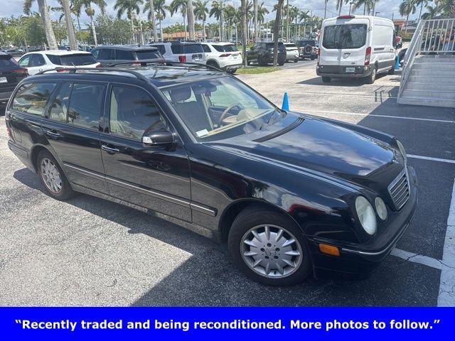 2003 Mercedes-Benz E-Class E320's photo