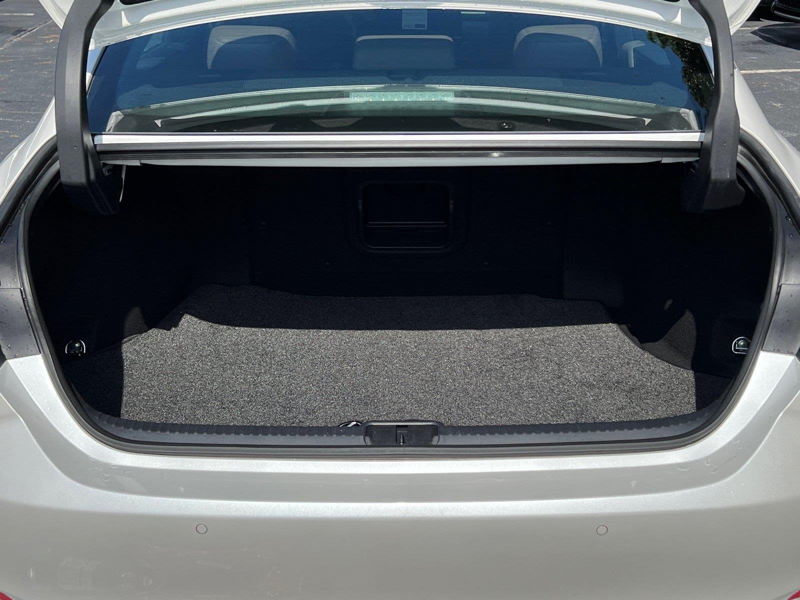 Used 2025 Eminent White Pearl Lexus Base image 18