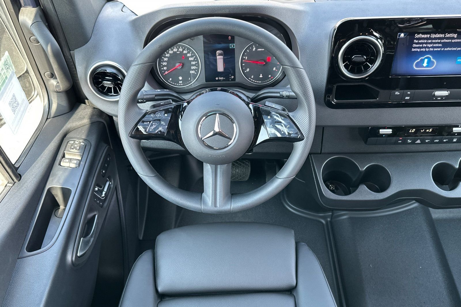 2025 Mercedes-Benz Sprinter Cargo Van Base - Photo 12