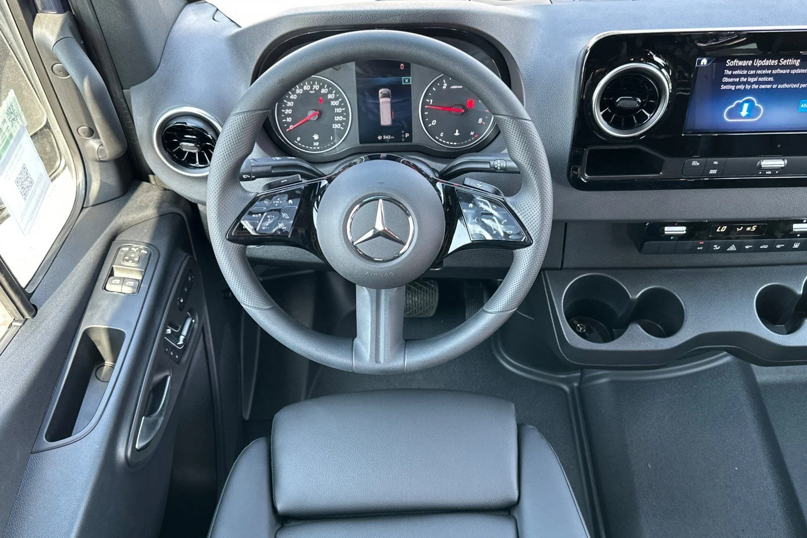 2025 Mercedes-Benz Sprinter Cargo Van Base - Photo 12