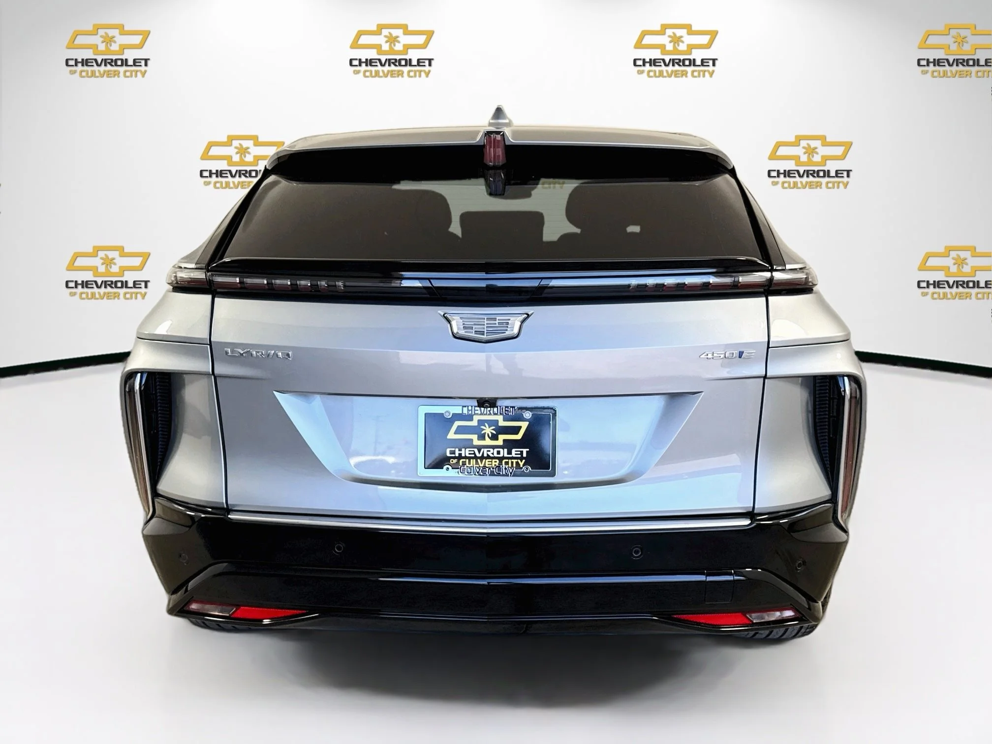 Used 2024 Argent Silver Metallic Cadillac Luxury 1 image 7