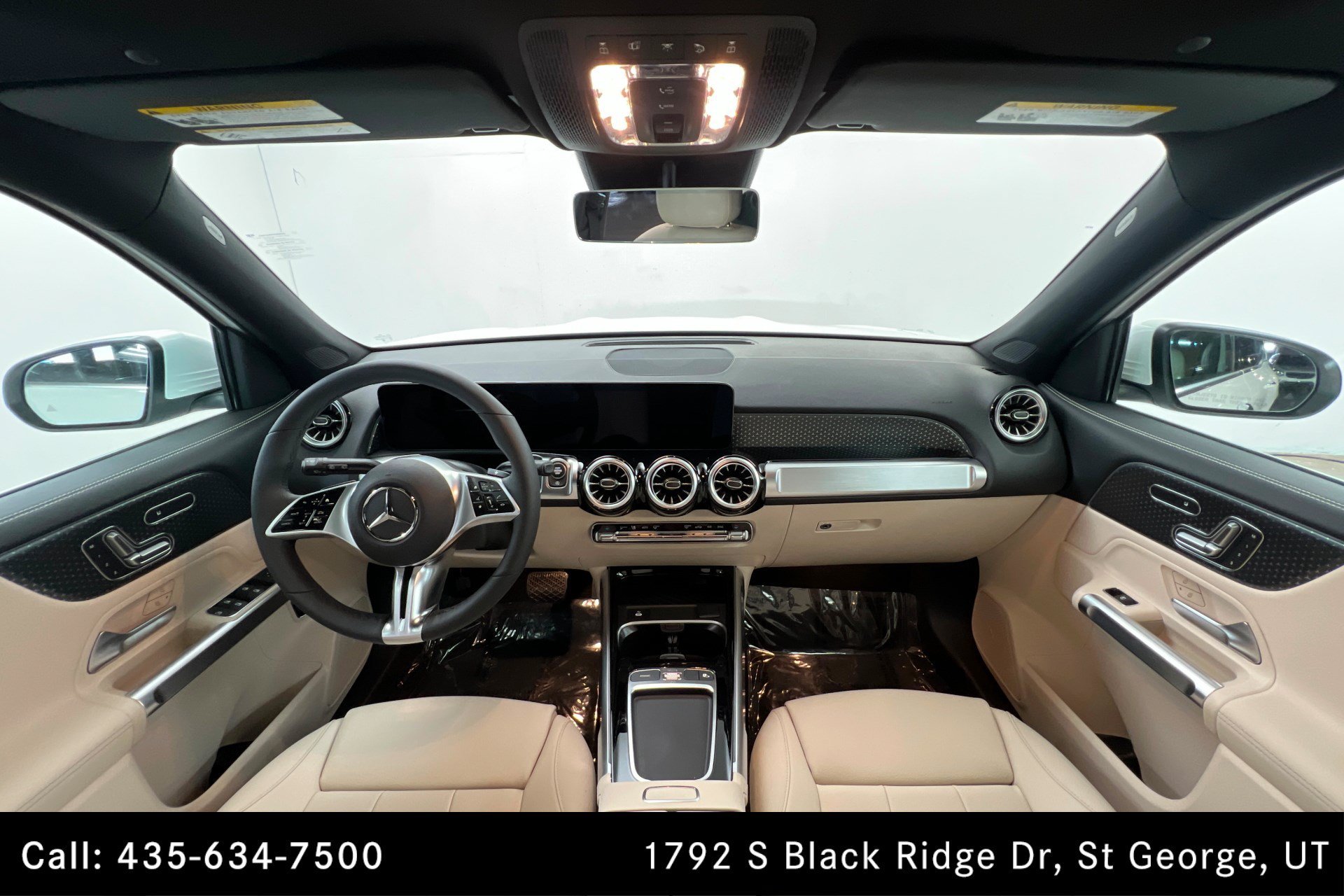 Certified Used 2026 Polar White Mercedes-Benz GLB 250 image 10