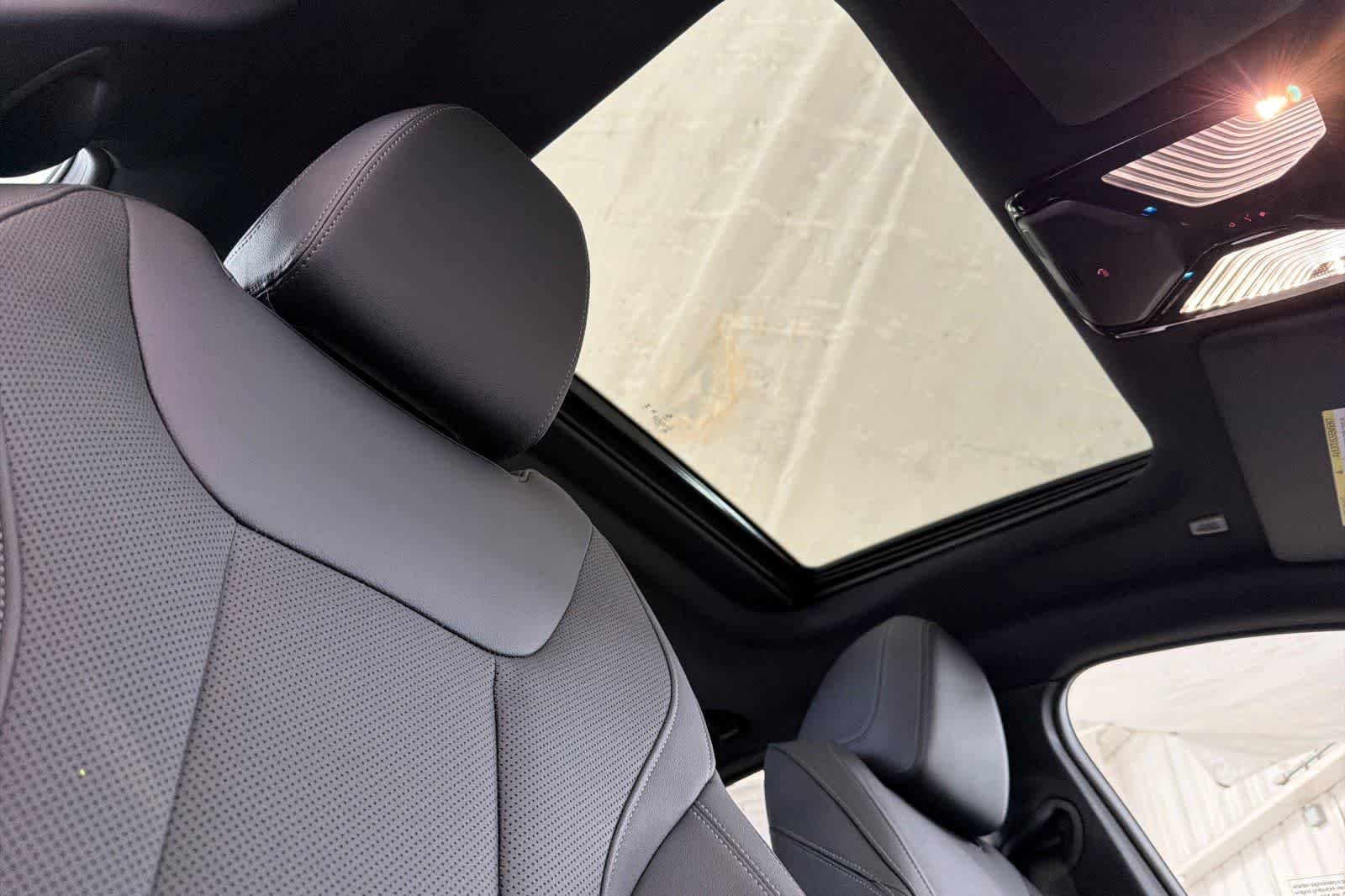 New 2026 Mineral White Metallic BMW eDrive40 image 16