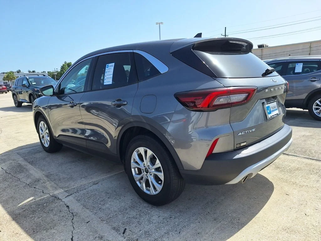 Used 2023 Gray Ford Active image 6