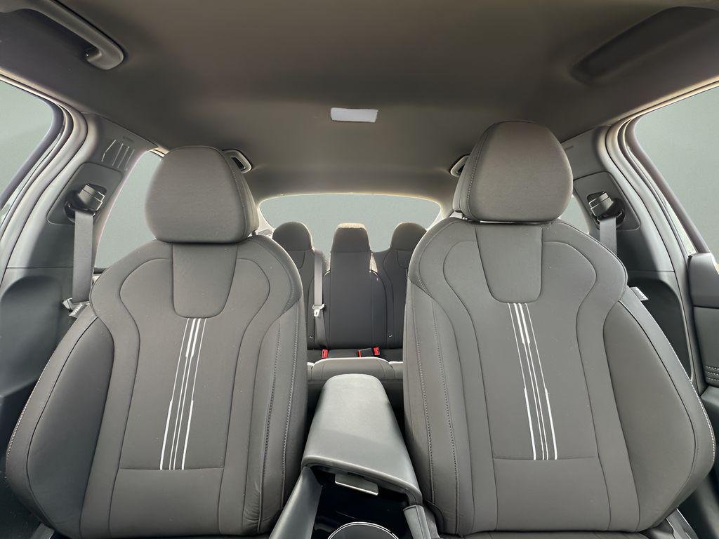 2025 Hyundai Elantra Blue - Photo 10