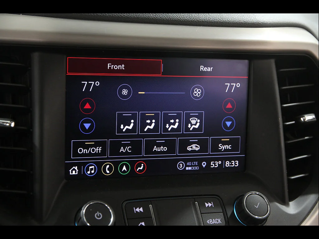 2022 GMC Acadia Denali - Photo 14