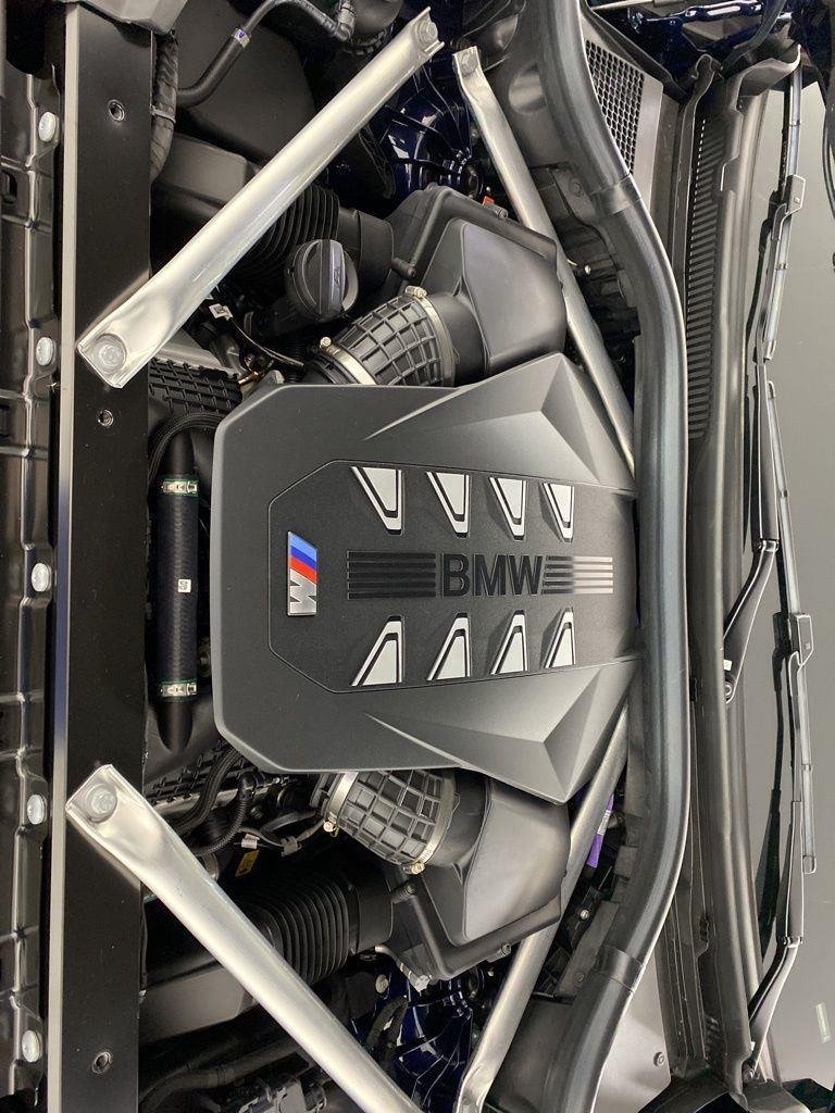 2026 BMW X5 M60i - Photo 14