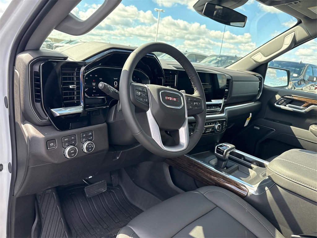 2026 GMC SIERRA - Image 17