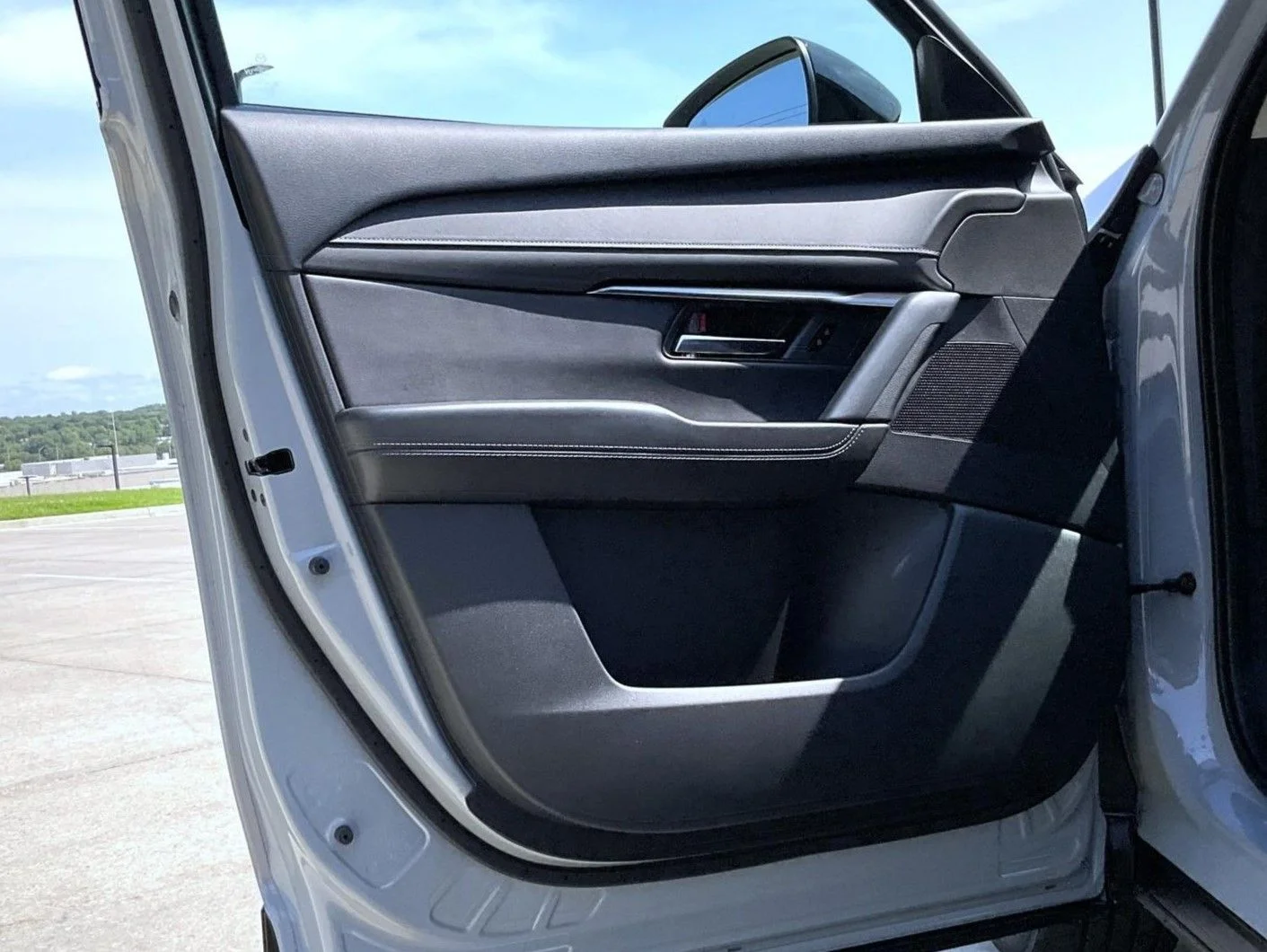 New 2026 Aero Gray Metallic Mazda 2.5 S Select AWD image 10