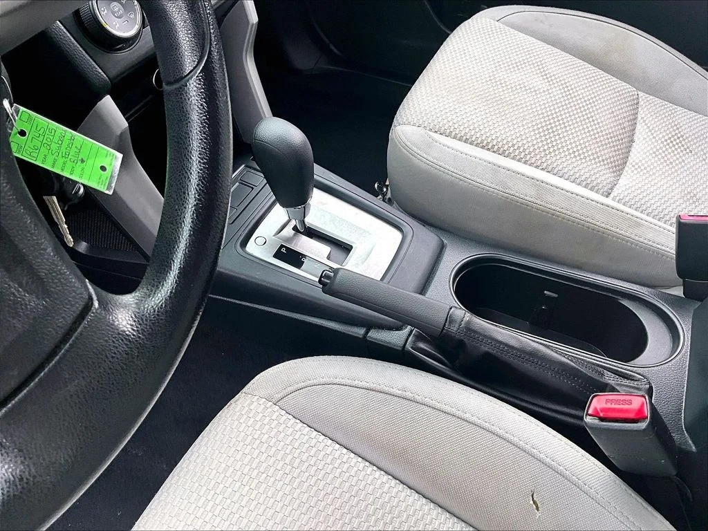 Used 2015 Blue Subaru 2.5i Premium image 14