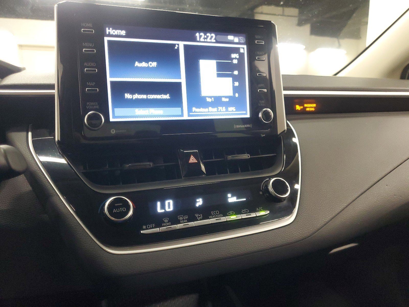 Used 2021 Celestite Toyota LE image 27