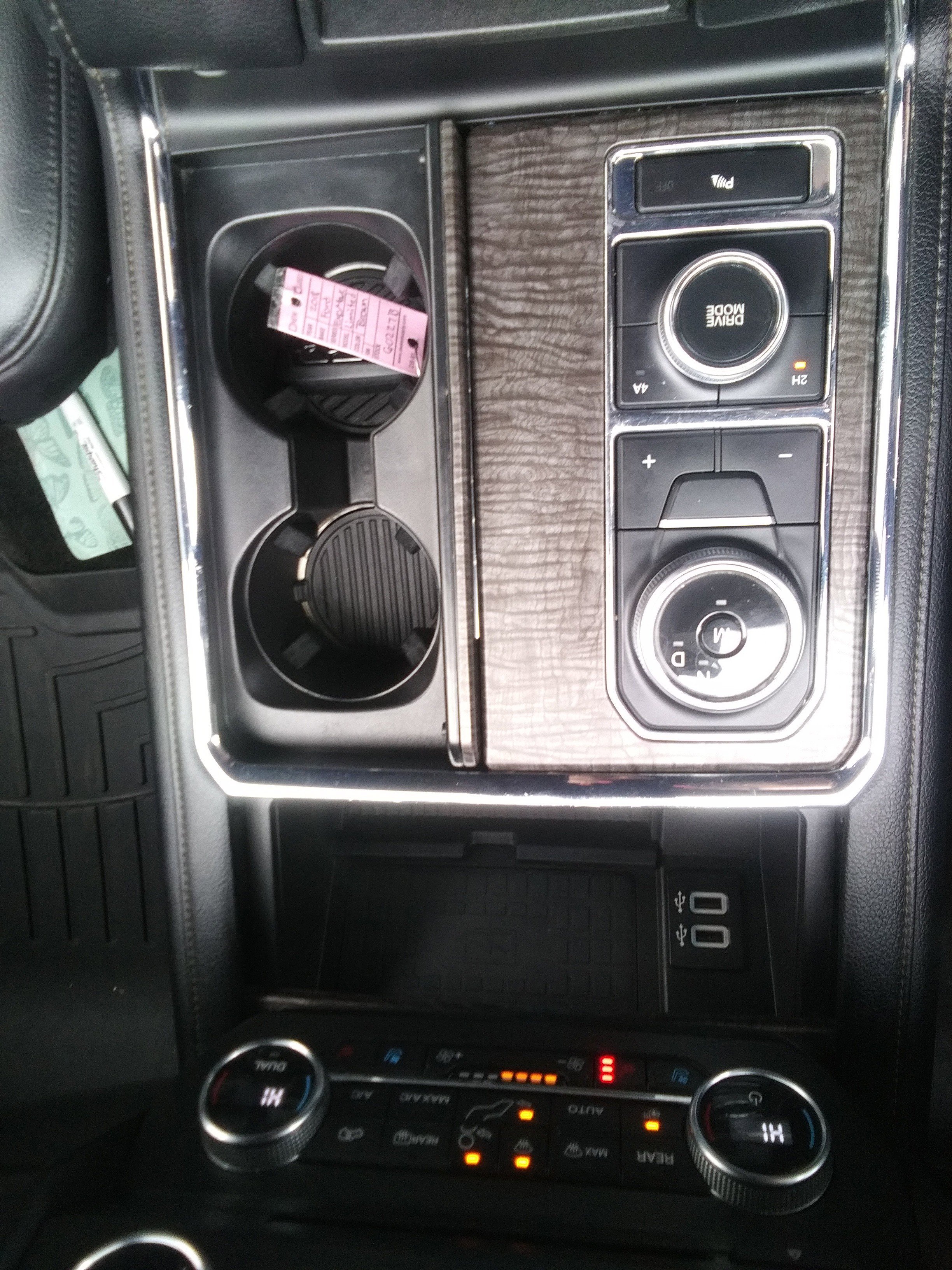 Used 2018 Gray Ford Limited image 17