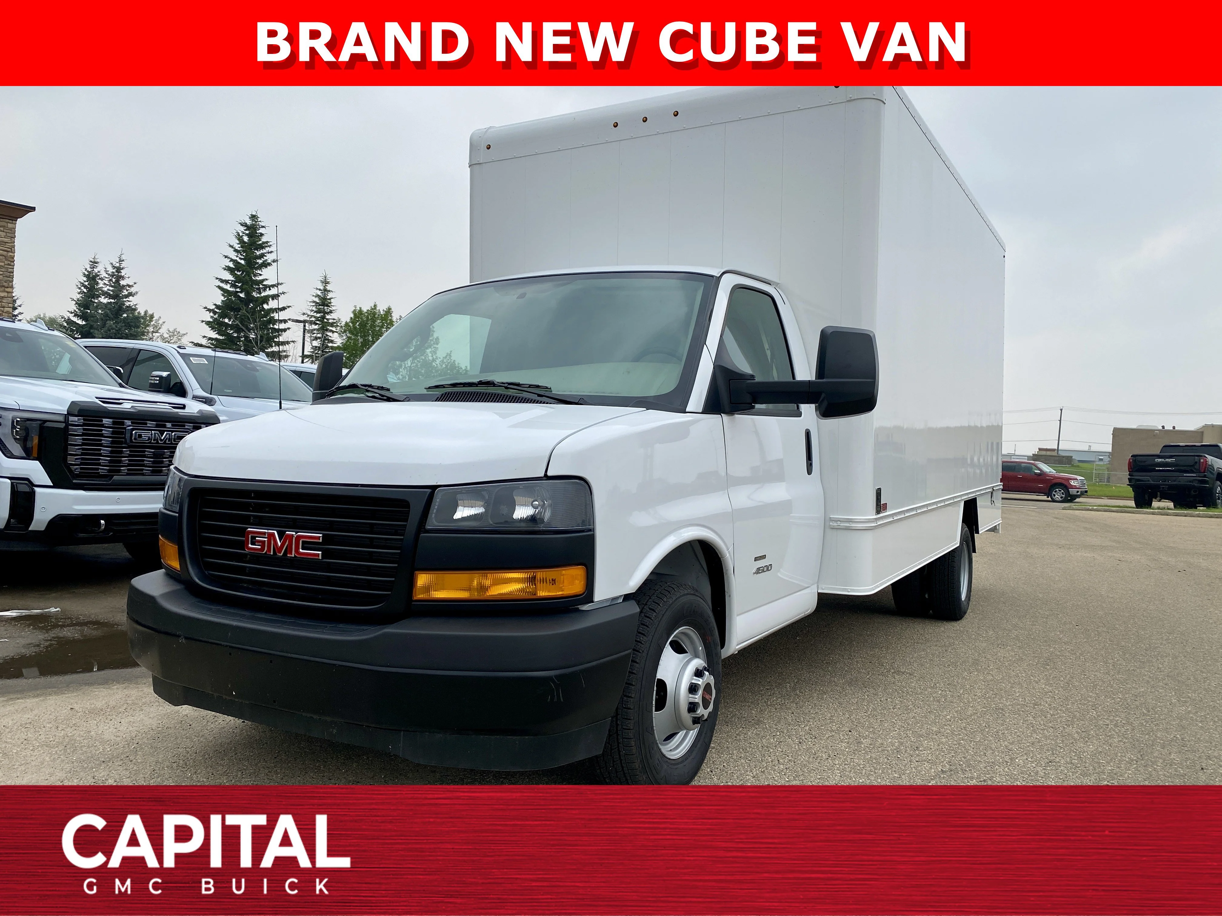 New 2026 Summit White GMC 4500 Van 177 image 1