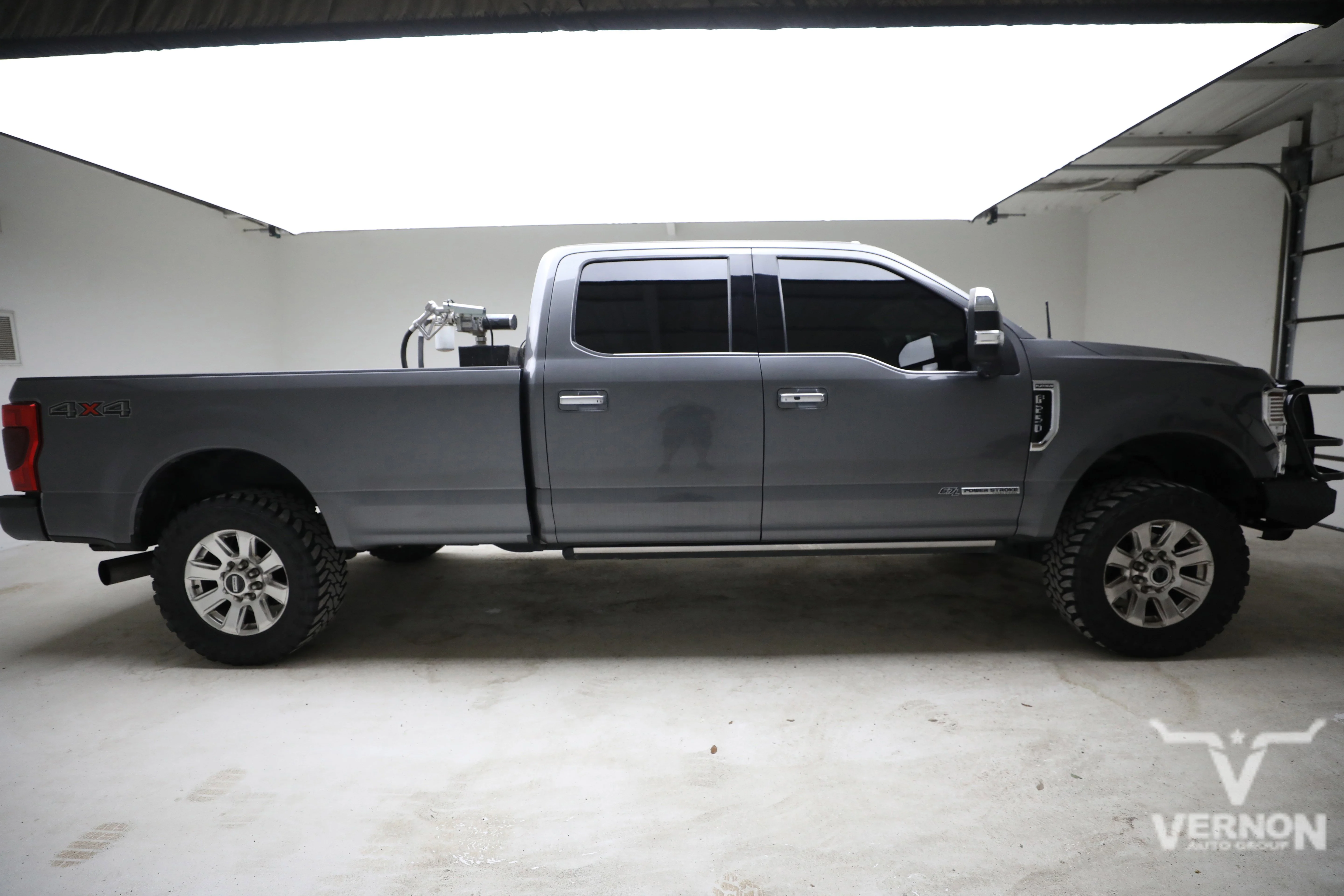 Pre-Owned 2022 Ford Super Duty F-250 Platinum Crew Cab 4x4