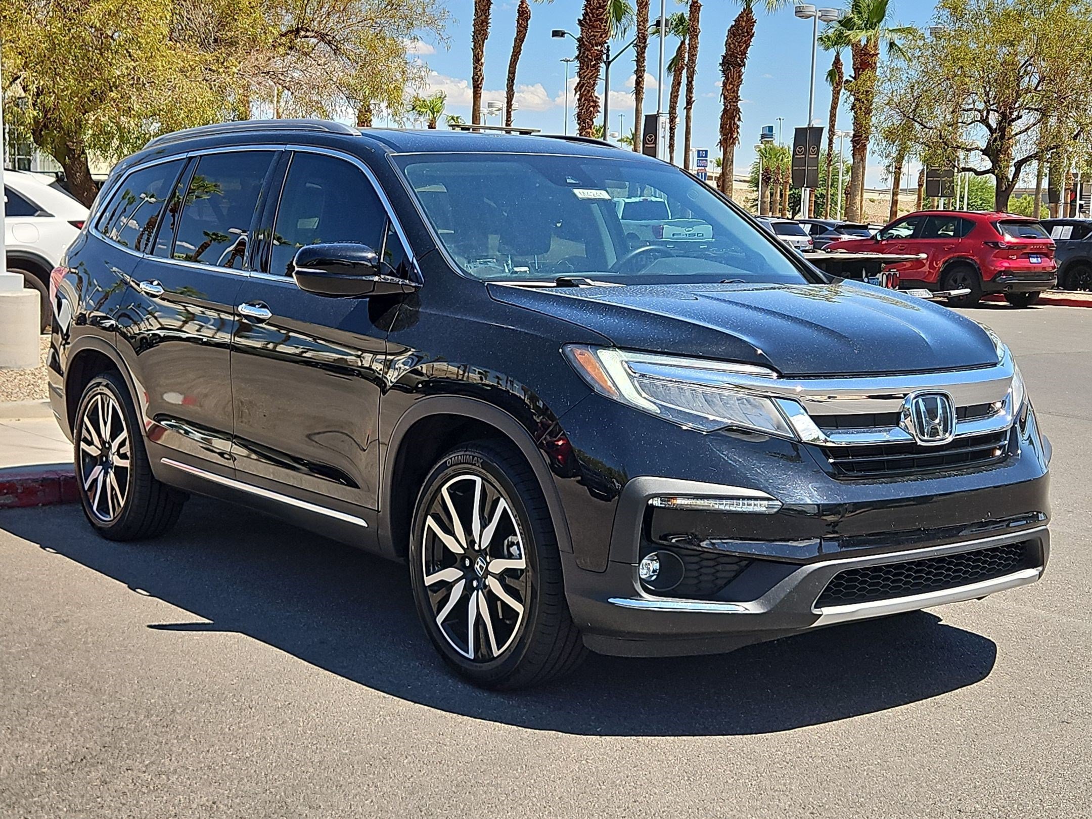 Used 2022 Crystal Black Pearl Honda Touring 7-Passenger image 7