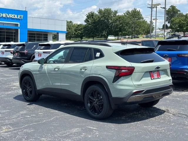 New 2026 Cacti Green Chevrolet ACTIV image 3
