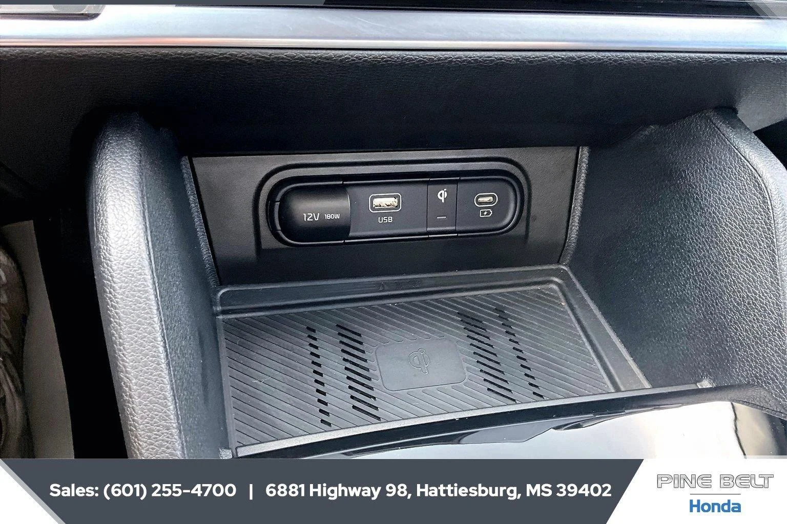 Used 2025 Sapphire Blue Kia SX-Prestige image 24