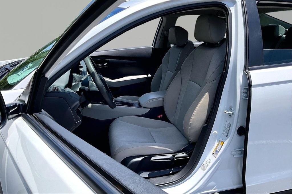 Used 2024 White Honda LX image 17