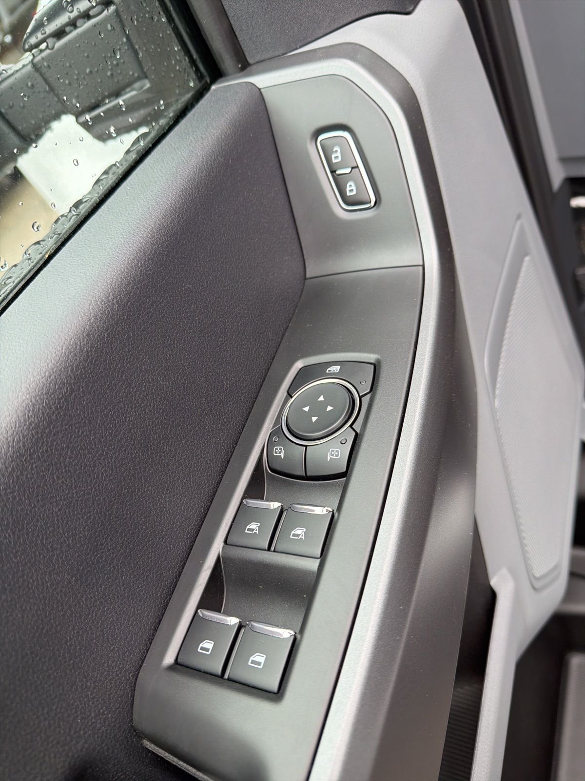 New 2026 Oxford White Ford F-250® XL image 15