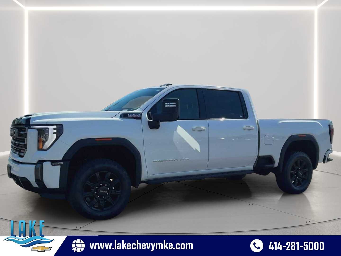 Certified Used 2024 Summit White GMC AT4 image 4