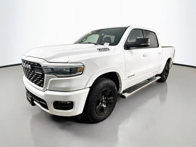 Used 2025 White Ram Big Horn/Lone Star image 3