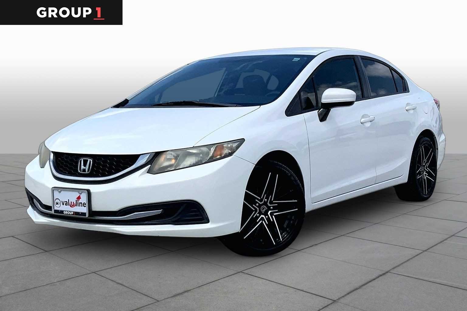 Used 2015 Taffeta White Honda LX image 1