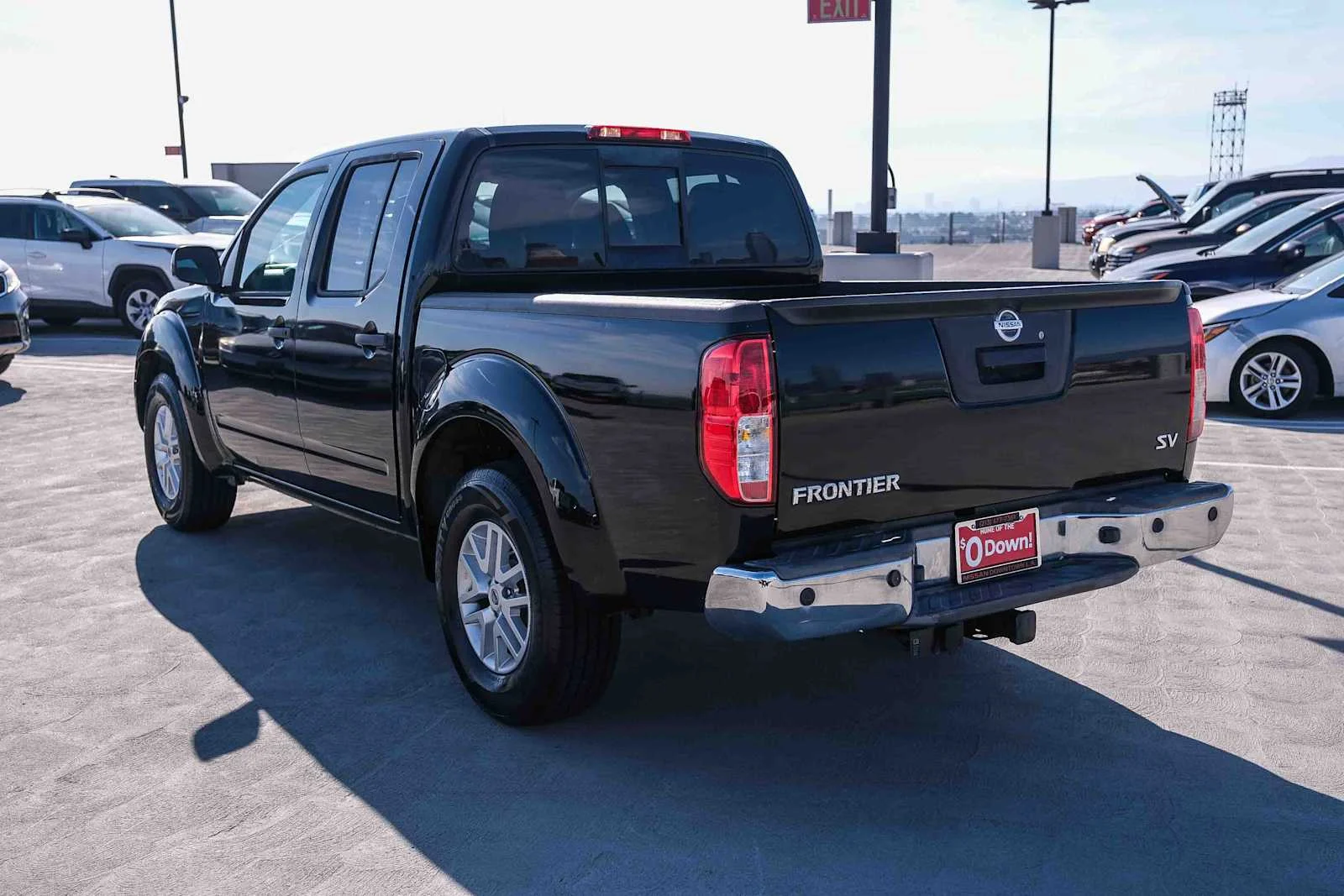 Used 2018 Magnetic Black Nissan SV V6 image 6