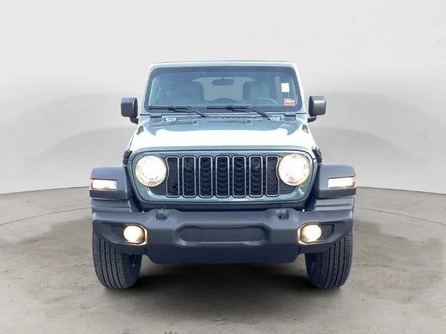 New 2026 Anvil Clearcoat Jeep 4-DOOR SPORT image 9