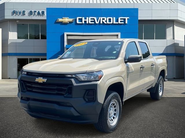 Used 2024  Chevrolet Work Truck image 3