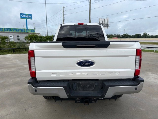 Used 2019 White Ford LARIAT image 4
