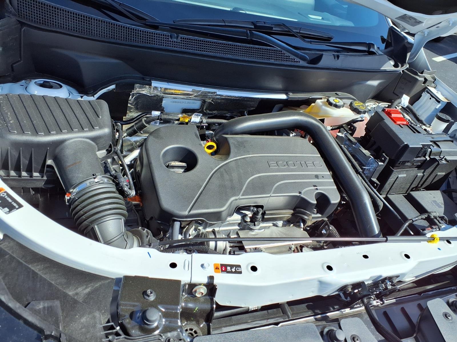Used 2026 Summit White Chevrolet LT image 27