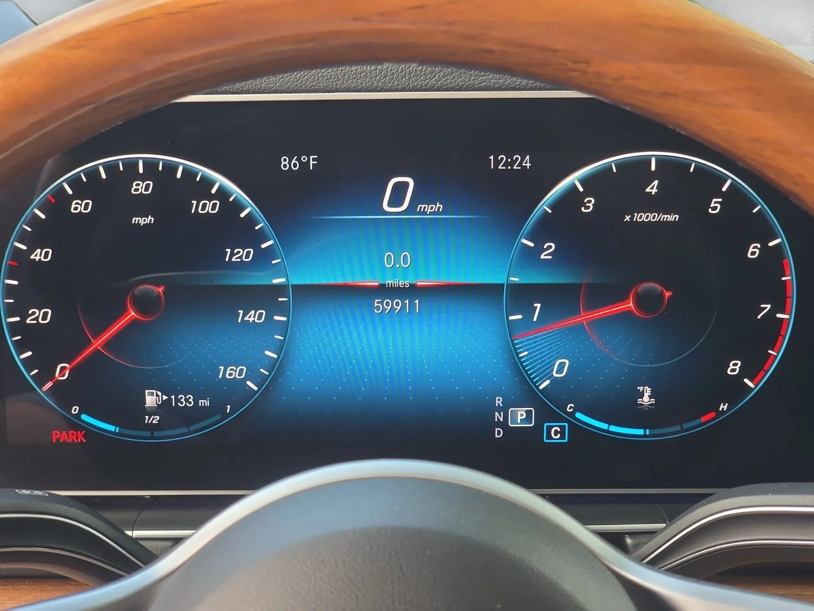 Used 2021  Mercedes-Benz GLE 350 image 25